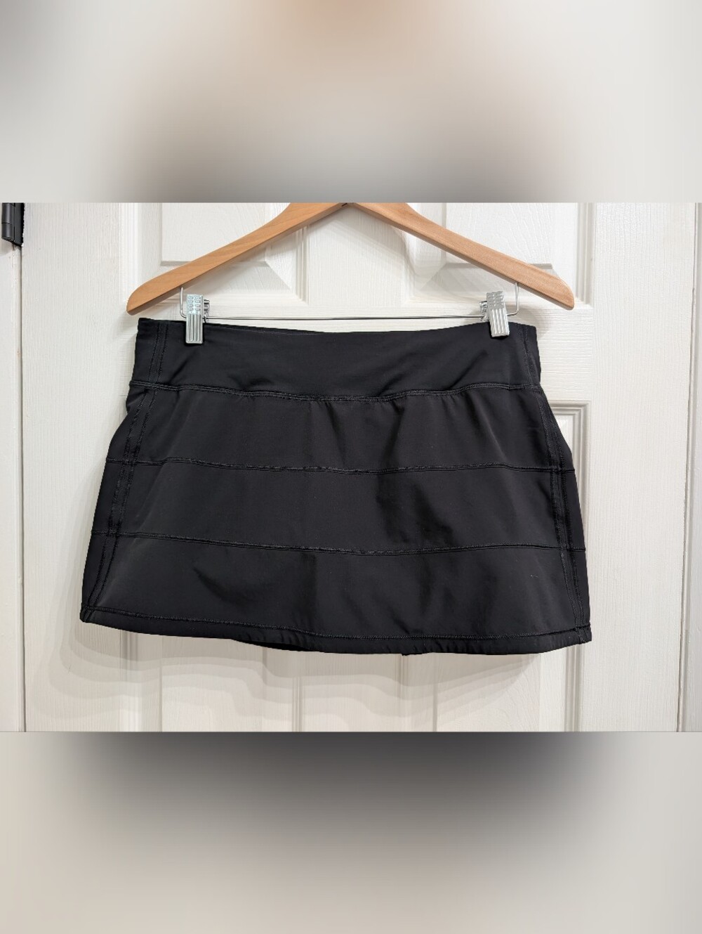 Lululemon Women's 10 Pace Rival Mid-Rise Athletic Skirt Skort Black